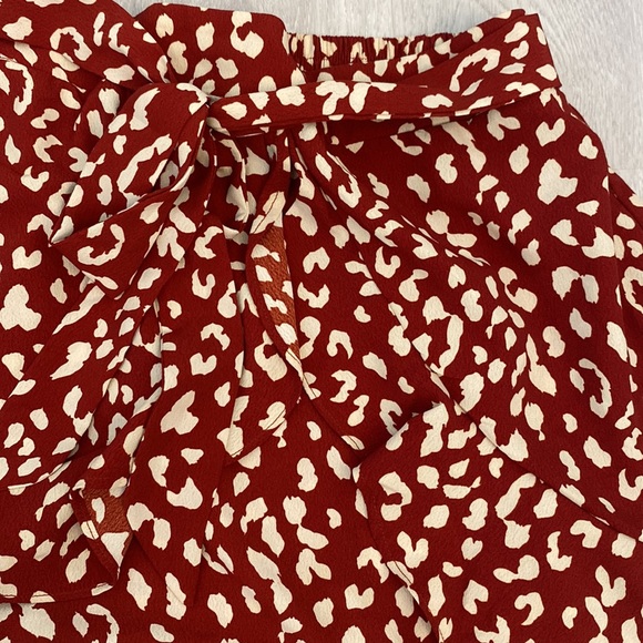 Princess Polly red pattern mini skirt - Picture 3 of 3